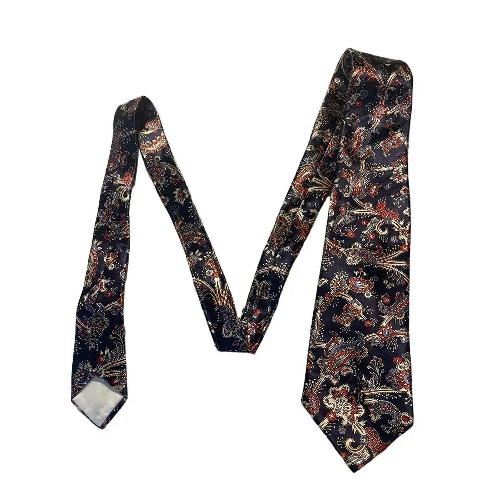 B. Altman's Elegant Navy Paisley Silk Tie -‎ Classic Pattern Z-14